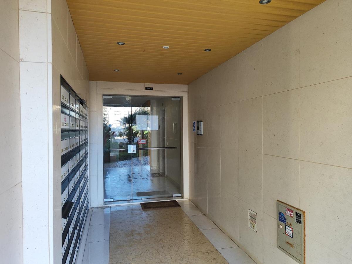 Armacao De Pera Ocean Terrace With Pool By Homing Apartment ภายนอก รูปภาพ