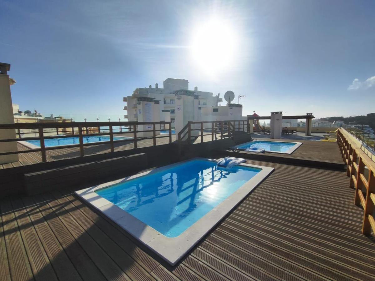 Armacao De Pera Ocean Terrace With Pool By Homing Apartment ภายนอก รูปภาพ