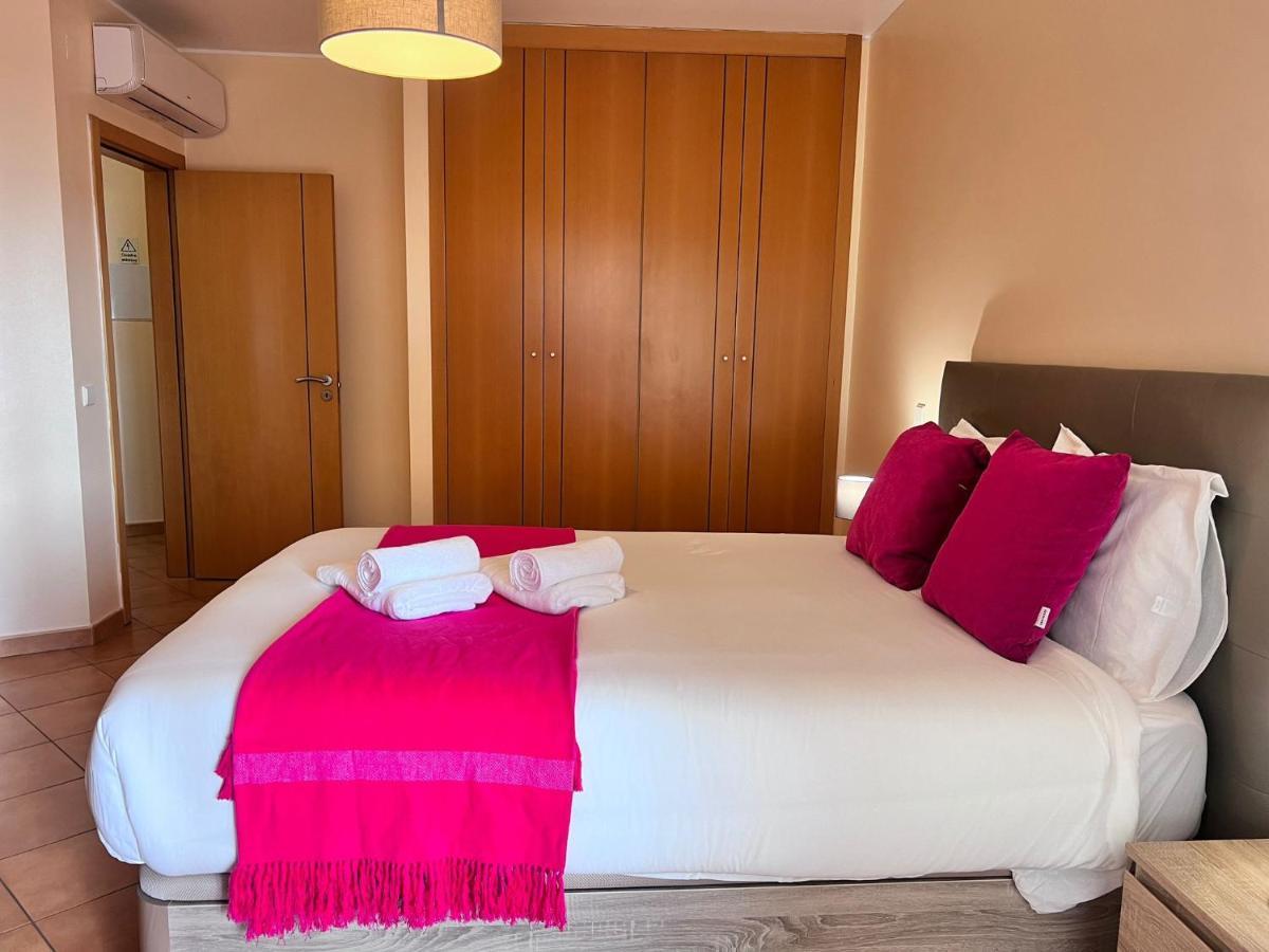 Armacao De Pera Ocean Terrace With Pool By Homing Apartment ภายนอก รูปภาพ