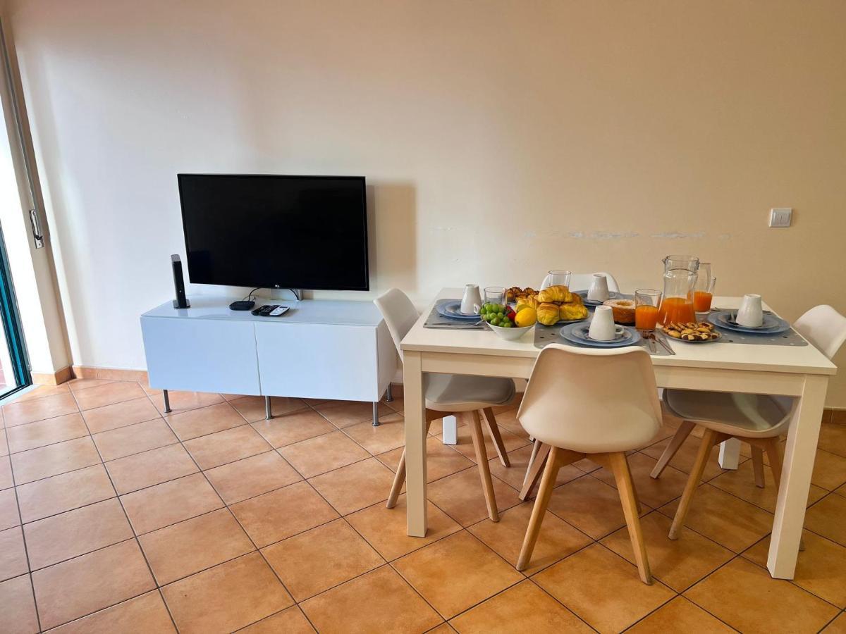 Armacao De Pera Ocean Terrace With Pool By Homing Apartment ภายนอก รูปภาพ